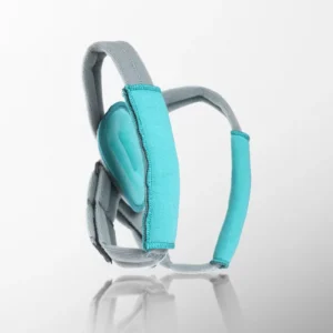 Детска брейс ключица от „Ортотех“ – стабилна фиксация и комфорт при възстановяване след фрактури и изкълчвания.