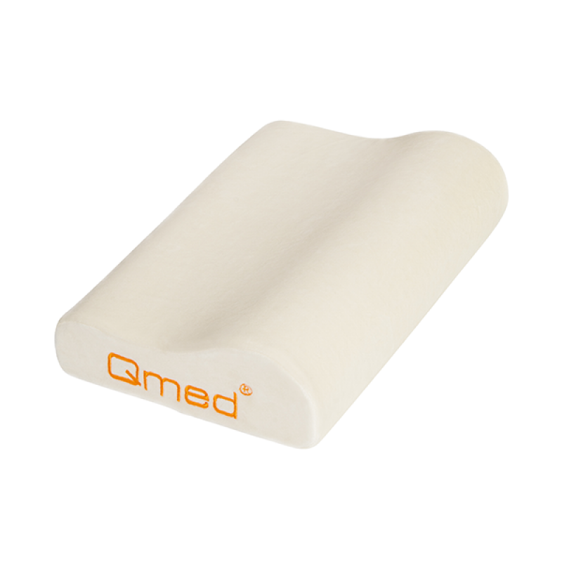 Детска ортопедична възглавница Qmed Kid от мемори пяна, поставена върху детско легло